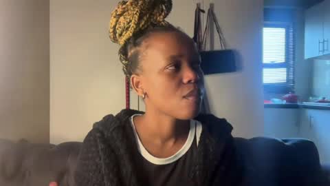 Snapshot of sexyasszeeee chatting on July 6, 2026, 12:24 pm sexyasszeeee online show from July 6, 2026, 12:24 pm