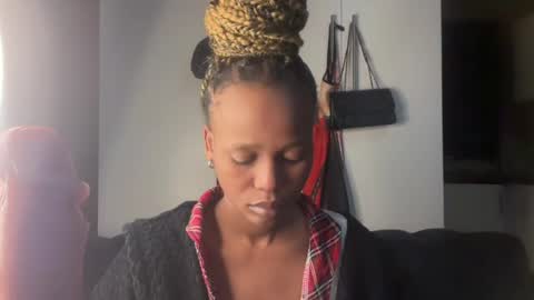 Snapshot of sexyasszeeee chatting on July 7, 2026, 8:35 pm sexyasszeeee online show from July 7, 2026, 8:35 pm