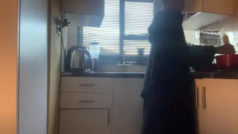Snapshot of sexyasszeeee chatting on July 16, 2026, 10:54 am sexyasszeeee online show from July 16, 2026, 10:54 am