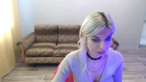 sexybeatriice online show from December 3, 2025, 7:16 am