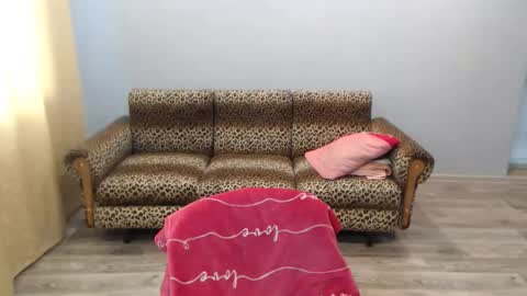 sexybeatriice online show from December 18, 2025, 7:36 am