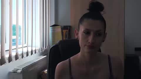 Snapshot of sexybeeaa chatting on May 30, 2026, 7:38 am SexyBea online show from May 30, 2026, 7:38 am
