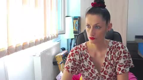 SexyBea online show from June 28, 2026, 9:15 am