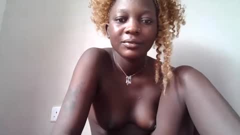 Snapshot of sexybelair chatting on January 10, 2026, 9:55 am sexyleir online show from January 10, 2026, 9:55 am