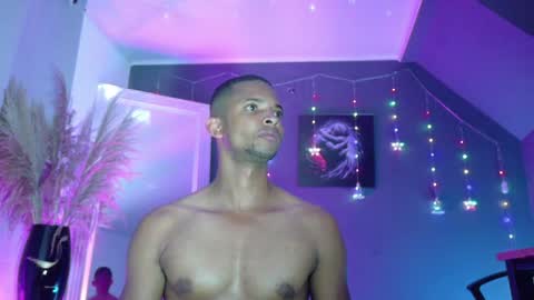 Snapshot of sexyblack1993 chatting on December 9, 2024, 12:56 am sexyblack online show from December 9, 2024, 12:56 am