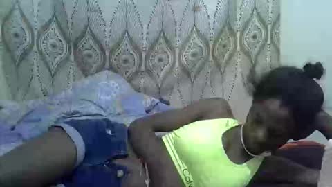 Snapshot of sexyboobies22 chatting on October 15, 2025, 9:53 am sexyboobies22 online show from October 15, 2025, 9:53 am