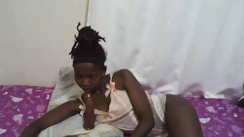 Snapshot of sexycandy2389 chatting on March 22, 2026, 10:35 pm Candy online show from March 22, 2026, 10:35 pm