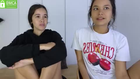 Snapshot of sexychanell_18 chatting on March 9, 2026, 1:15 pm chanell and yina online show from March 9, 2026, 1:15 pm