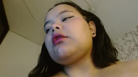 Snapshot of sexychubbyy chatting on December 16, 2025, 6:18 am Eva online show from December 16, 2025, 6:18 am