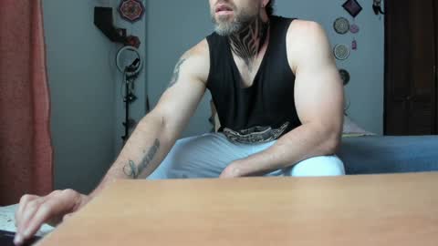 Snapshot of sexycolombian2022 chatting on December 25, 2024, 2:23 pm Antonioylola online show from December 25, 2024, 2:23 pm