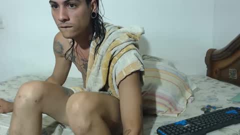 Snapshot of sexydarkhunter2 chatting on February 3, 2025, 4:25 am Mike online show from February 3, 2025, 4:25 am