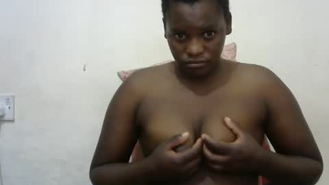 Snapshot of sexydoll34 chatting on January 20, 2025, 3:59 am sexydoll34 online show from January 20, 2025, 3:59 am