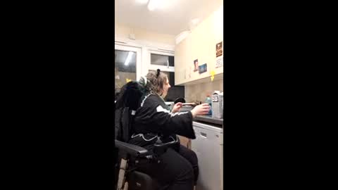 Snapshot of sexyemoprincess chatting on December 22, 2025, 6:49 pm Wouldntyouliketoknow online show from December 22, 2025, 6:49 pm