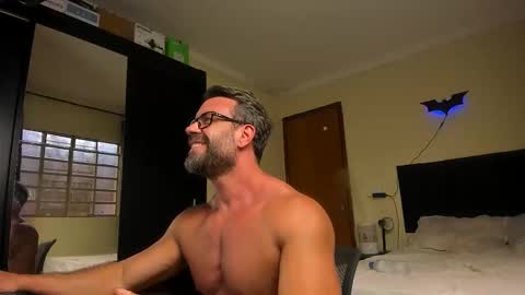 chris online show from November 29, 2025, 4:54 pm