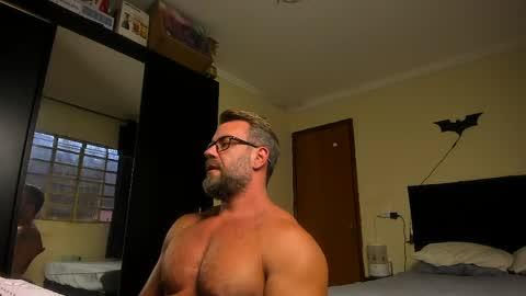 chris online show from April 29, 2026, 5:06 pm