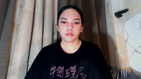 TYRA 3 online show from May 24, 2026, 10:48 pm
