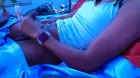 Snapshot of sexyhornyman1993 chatting on February 24, 2025, 4:05 am sexyhornyman1993 online show from February 24, 2025, 4:05 am