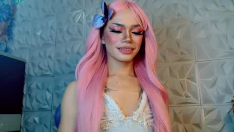 Snapshot of sexyhotbabe18 chatting on February 8, 2025, 2:27 pm sexyhotbabe18 online show from February 8, 2025, 2:27 pm
