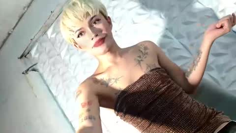 sexyhotbabe18 online show from February 3, 2026, 6:22 am