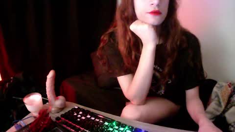 elsathedarlin online show from April 3, 2026, 8:23 am