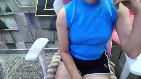 sexyislive online show from October 8, 2025, 5:43 pm