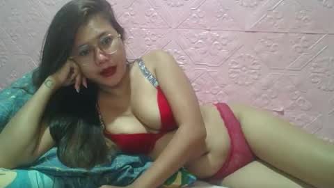 Snapshot of sexyjessa20 chatting on April 9, 2026, 12:32 am sexyjessa20 online show from April 9, 2026, 12:32 am