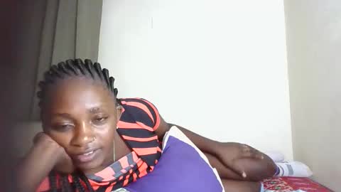 JOAN online show from October 21, 2025, 11:05 pm