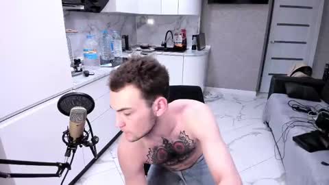 Snapshot of sexykolya chatting on February 26, 2025, 10:53 pm Kolya online show from February 26, 2025, 10:53 pm