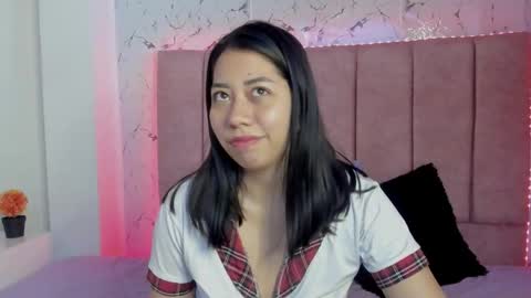 laura online show from October 24, 2025, 2:13 pm