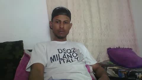 Snapshot of sexyleon69 chatting on January 12, 2026, 10:15 pm Sexy leon online show from January 12, 2026, 10:15 pm