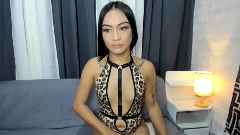 Snapshot of sexylovesappira chatting on September 22, 2025, 3:30 am maxine online show from September 22, 2025, 3:30 am