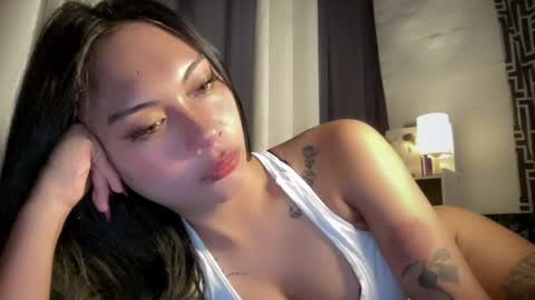 maxine online show from March 25, 2026, 8:26 pm