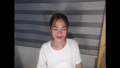 Lunox3 online show from October 19, 2025, 9:15 pm