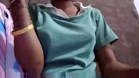 Snapshot of sexymaya8642 chatting on October 16, 2025, 12:44 am sexymaya8642 online show from October 16, 2025, 12:44 am