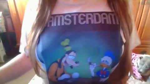 Snapshot of sexymisss24 chatting on February 15, 2025, 12:01 pm sexymisss24 online show from February 15, 2025, 12:01 pm