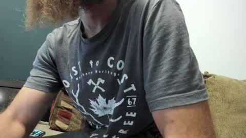 Sexymountainman420 online show from October 17, 2025, 6:21 pm