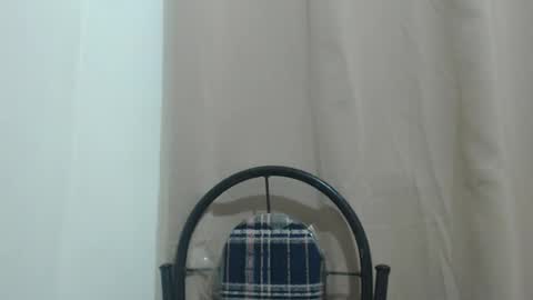 sexymye online show from November 8, 2025, 10:15 am