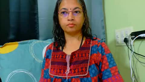 Snapshot of sexyniharika chatting on October 11, 2025, 7:40 am Niharika online show from October 11, 2025, 7:40 am