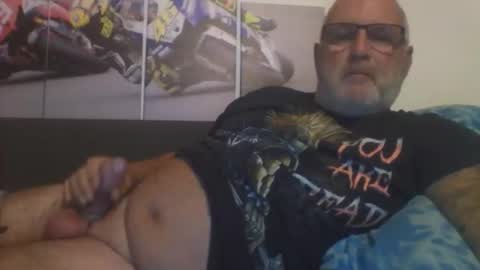 sexypaa online show from October 23, 2025, 5:55 pm