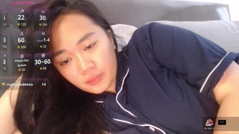sexypenguin13 online show from March 5, 2026, 8:32 am