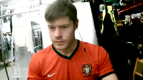 Erikson online show from December 2, 2025, 6:19 am