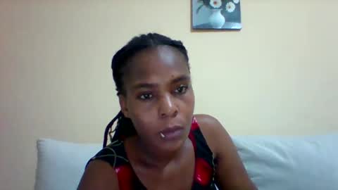 Snapshot of sexyqueen3457132 chatting on February 6, 2025, 11:58 pm DOVY ACHIENG online show from February 6, 2025, 11:58 pm