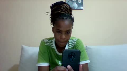 Snapshot of sexyqueen3457132 chatting on February 23, 2025, 4:35 pm DOVY ACHIENG online show from February 23, 2025, 4:35 pm