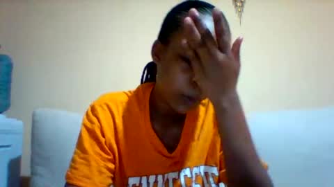 Snapshot of sexyqueen3457132 chatting on September 13, 2025, 7:52 am DOVY ACHIENG online show from September 13, 2025, 7:52 am