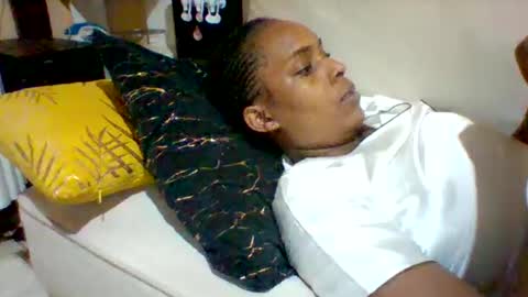 Snapshot of sexyqueen3457132 chatting on September 20, 2025, 1:12 pm DOVY ACHIENG online show from September 20, 2025, 1:12 pm