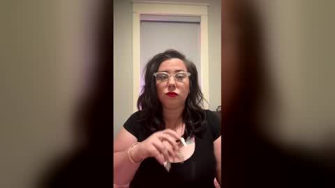 Snapshot of sexyqueenb504 chatting on January 9, 2026, 2:36 am sexyqueenb504 online show from January 9, 2026, 2:36 am