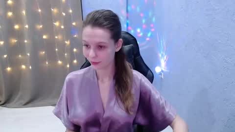 Sofi Smile online show from February 23, 2025, 3:18 pm