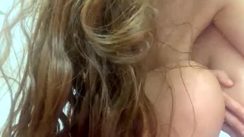 Snapshot of sexysexydream chatting on February 20, 2026, 9:48 pm Anya online show from February 20, 2026, 9:48 pm