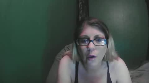 sexystripper69 online show from January 15, 2026, 4:39 am