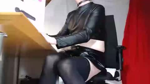 sexyts6 online show from December 28, 2024, 9:40 pm